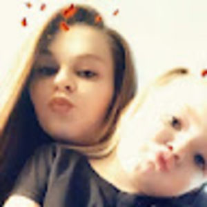 Meet your Posher, Alisha